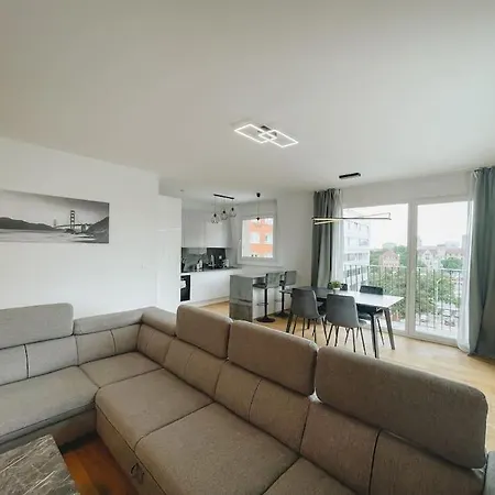 The Bridge Company Loft 2 - 86m2 Apartment